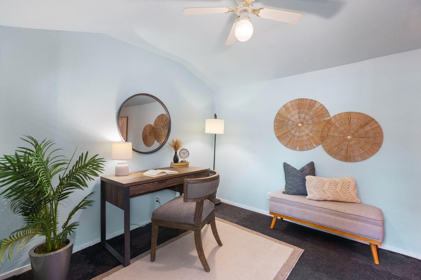 Detail Gallery Image 20 of 24 For 2760 Marlborough Ave, Redwood City,  CA 94063 - 2 Beds | 1 Baths