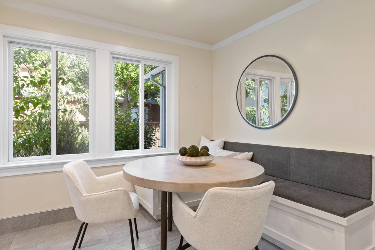 Detail Gallery Image 9 of 24 For 2760 Marlborough Ave, Redwood City,  CA 94063 - 2 Beds | 1 Baths