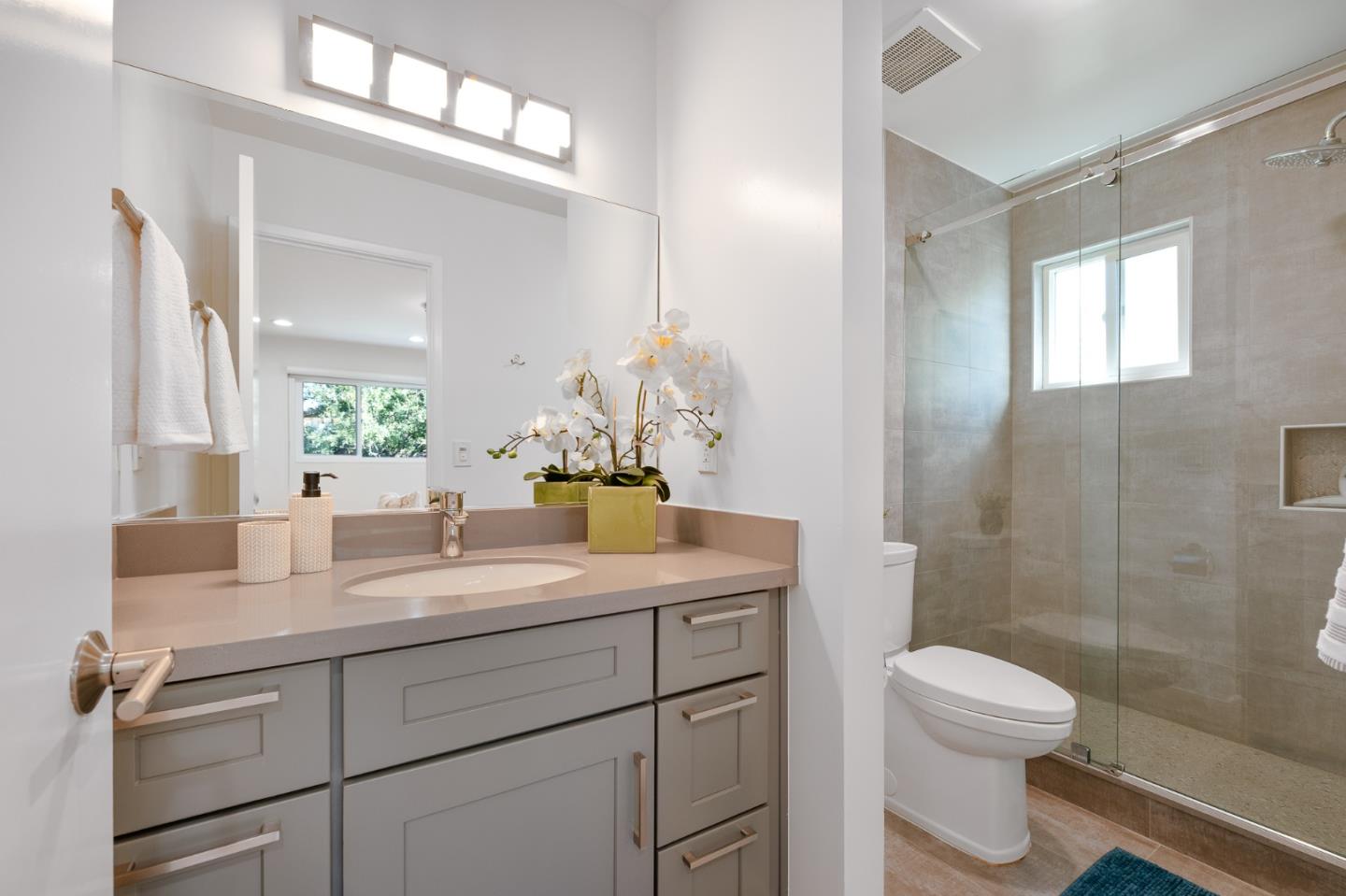 Detail Gallery Image 20 of 33 For 2535 Parkside Dr, Fremont,  CA 94536 - 5 Beds | 3 Baths