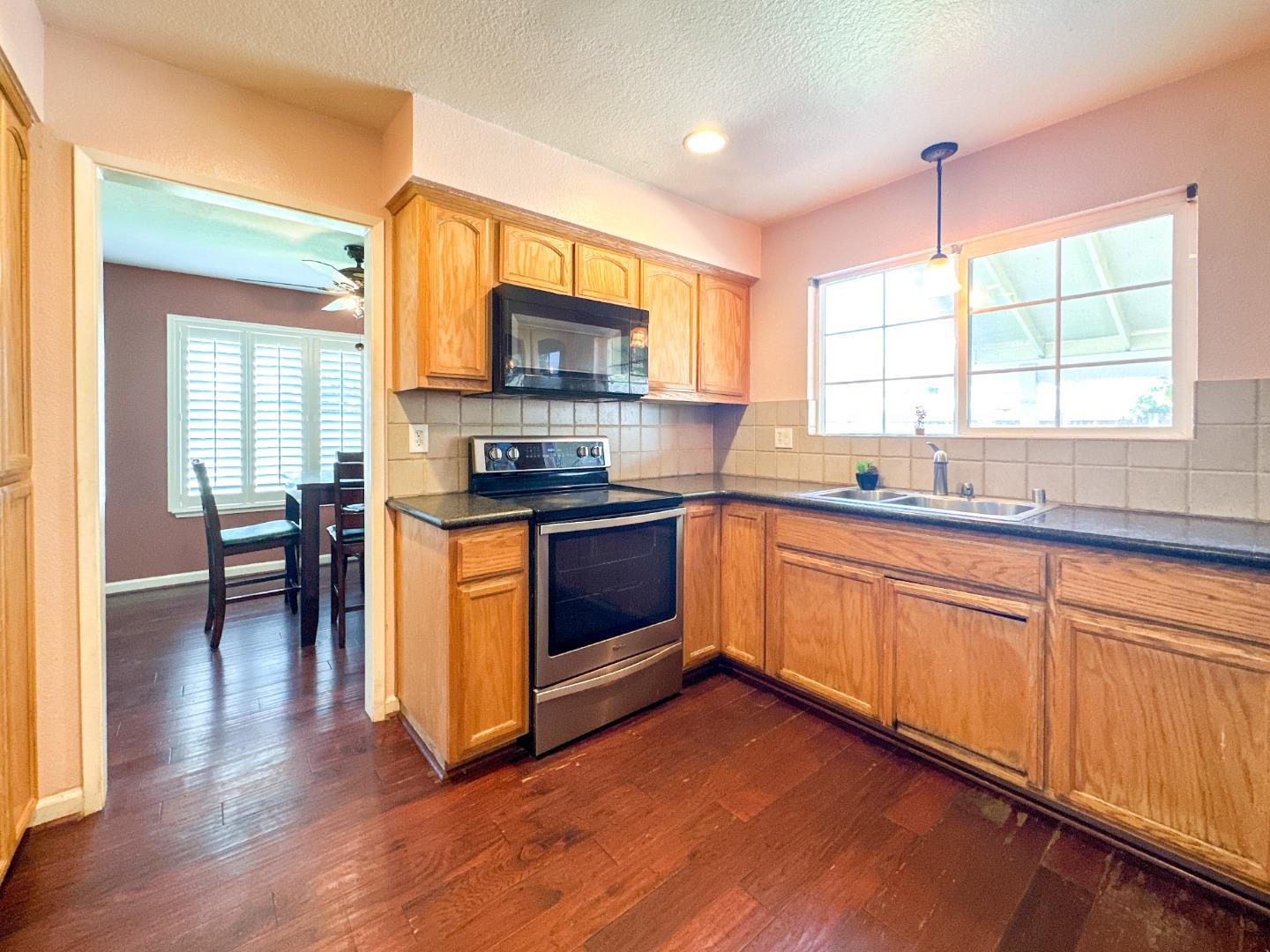 Detail Gallery Image 37 of 39 For 3605 Swain Dr, Modesto,  CA 95356 - 4 Beds | 2 Baths