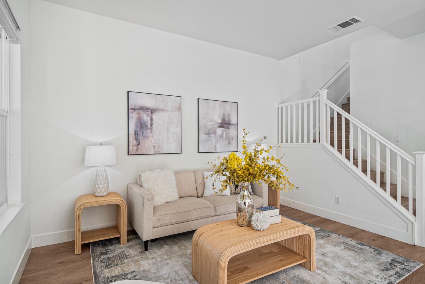 Detail Gallery Image 6 of 42 For 1658 Pala Ranch Cir, San Jose,  CA 95133 - 3 Beds | 2/1 Baths