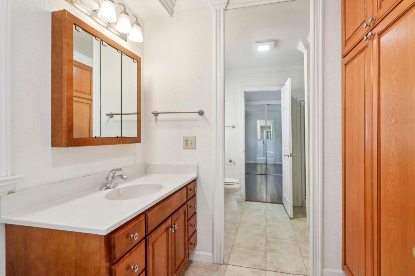 Detail Gallery Image 24 of 44 For 138 Quail Hollow Dr #138,  San Jose,  CA 95128 - 2 Beds | 2 Baths