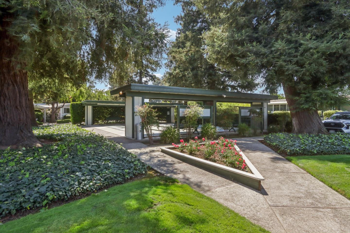 Detail Gallery Image 41 of 44 For 138 Quail Hollow Dr #138,  San Jose,  CA 95128 - 2 Beds | 2 Baths