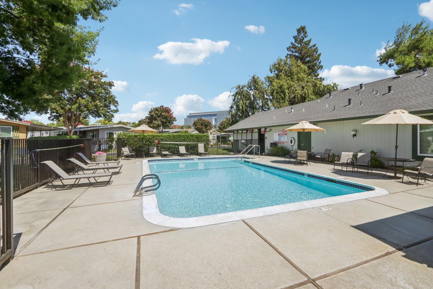 Detail Gallery Image 43 of 44 For 138 Quail Hollow Dr #138,  San Jose,  CA 95128 - 2 Beds | 2 Baths