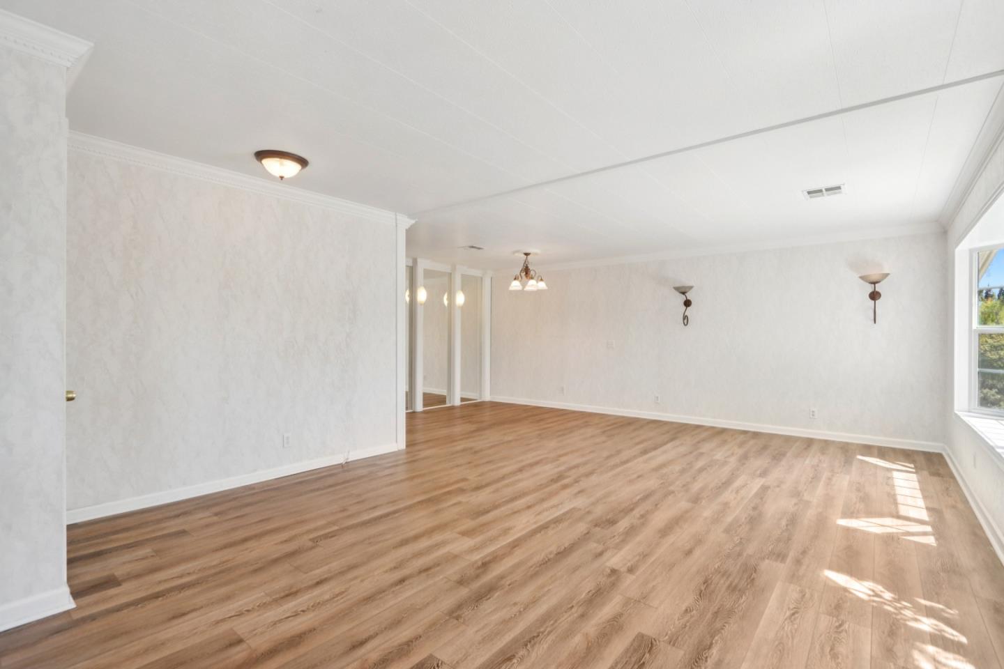 Detail Gallery Image 6 of 44 For 138 Quail Hollow Dr #138,  San Jose,  CA 95128 - 2 Beds | 2 Baths