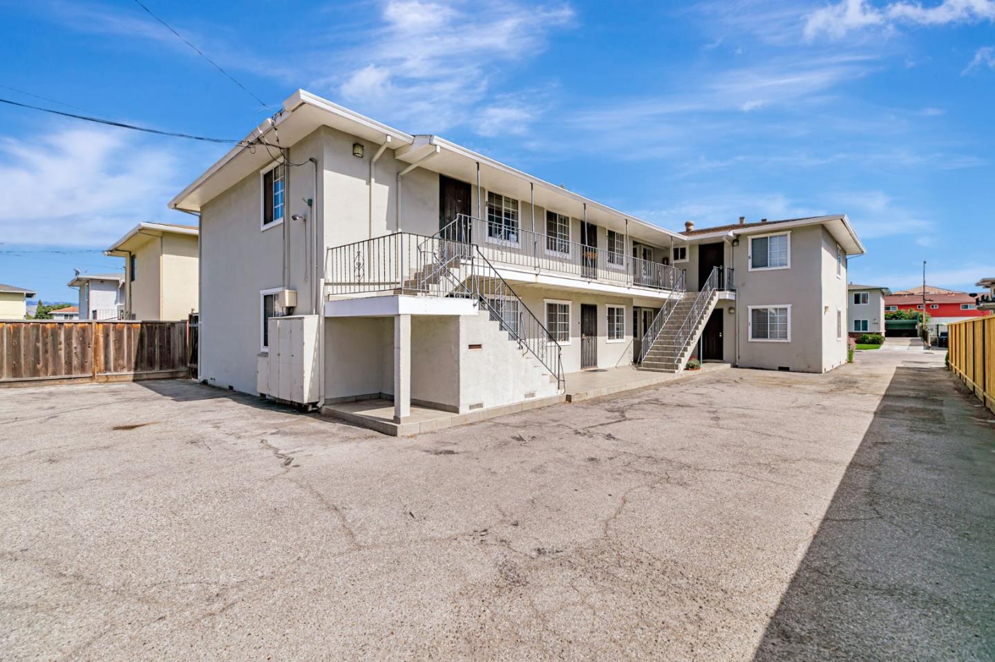 Detail Gallery Image 4 of 23 For 1379 Reeve St, Santa Clara,  CA 95050 - – Beds | – Baths