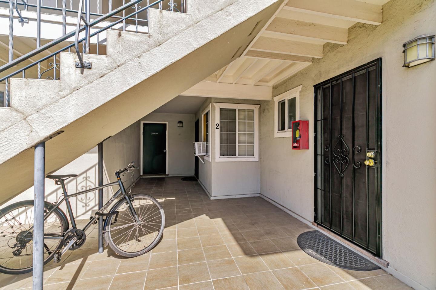 Detail Gallery Image 9 of 23 For 1379 Reeve St, Santa Clara,  CA 95050 - – Beds | – Baths