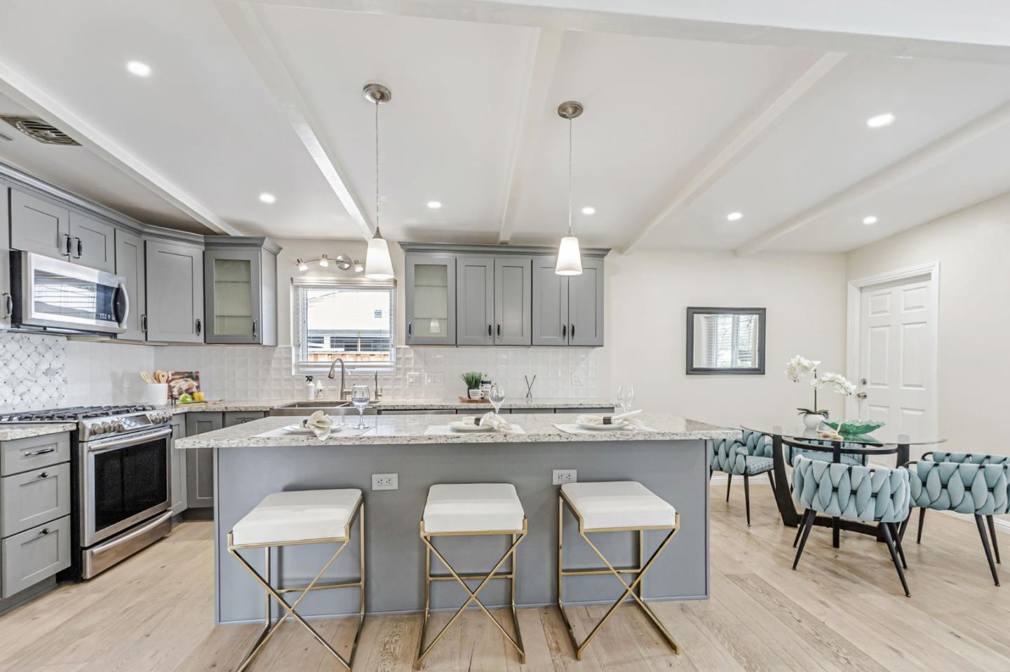 Detail Gallery Image 11 of 34 For 2044 Jackson St, Santa Clara,  CA 95050 - 3 Beds | 2 Baths