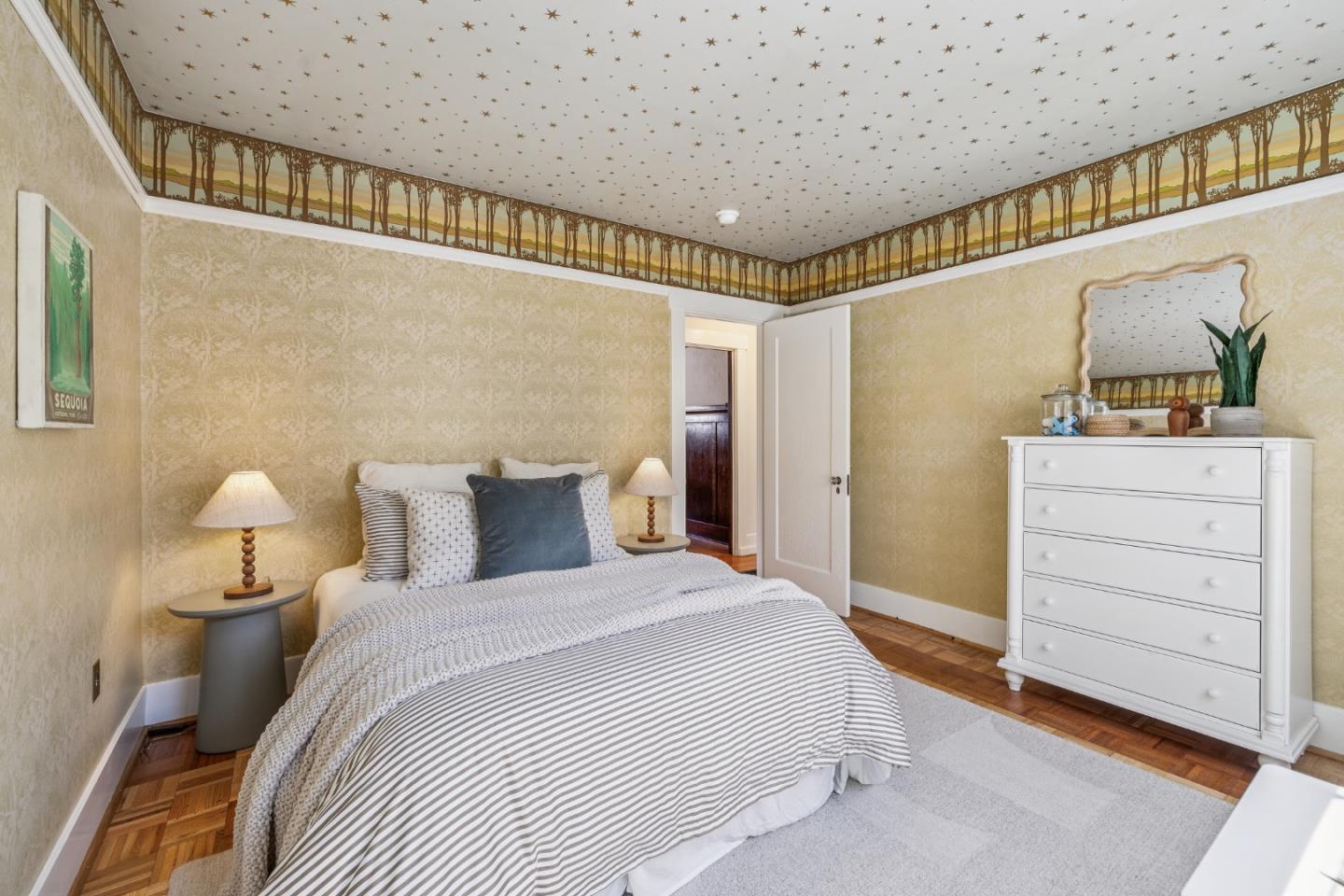 Detail Gallery Image 18 of 32 For 406 Menker Ave, San Jose,  CA 95128 - 3 Beds | 1 Baths