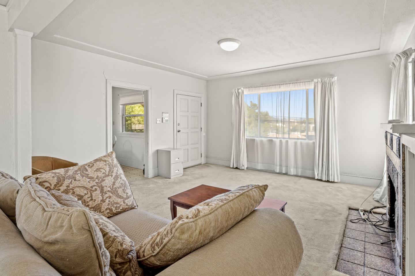 Detail Gallery Image 12 of 36 For 3121 Monticello Ave, Oakland,  CA 94619 - 2 Beds | 1 Baths