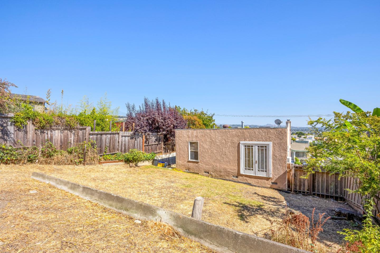 Detail Gallery Image 33 of 36 For 3121 Monticello Ave, Oakland,  CA 94619 - 2 Beds | 1 Baths