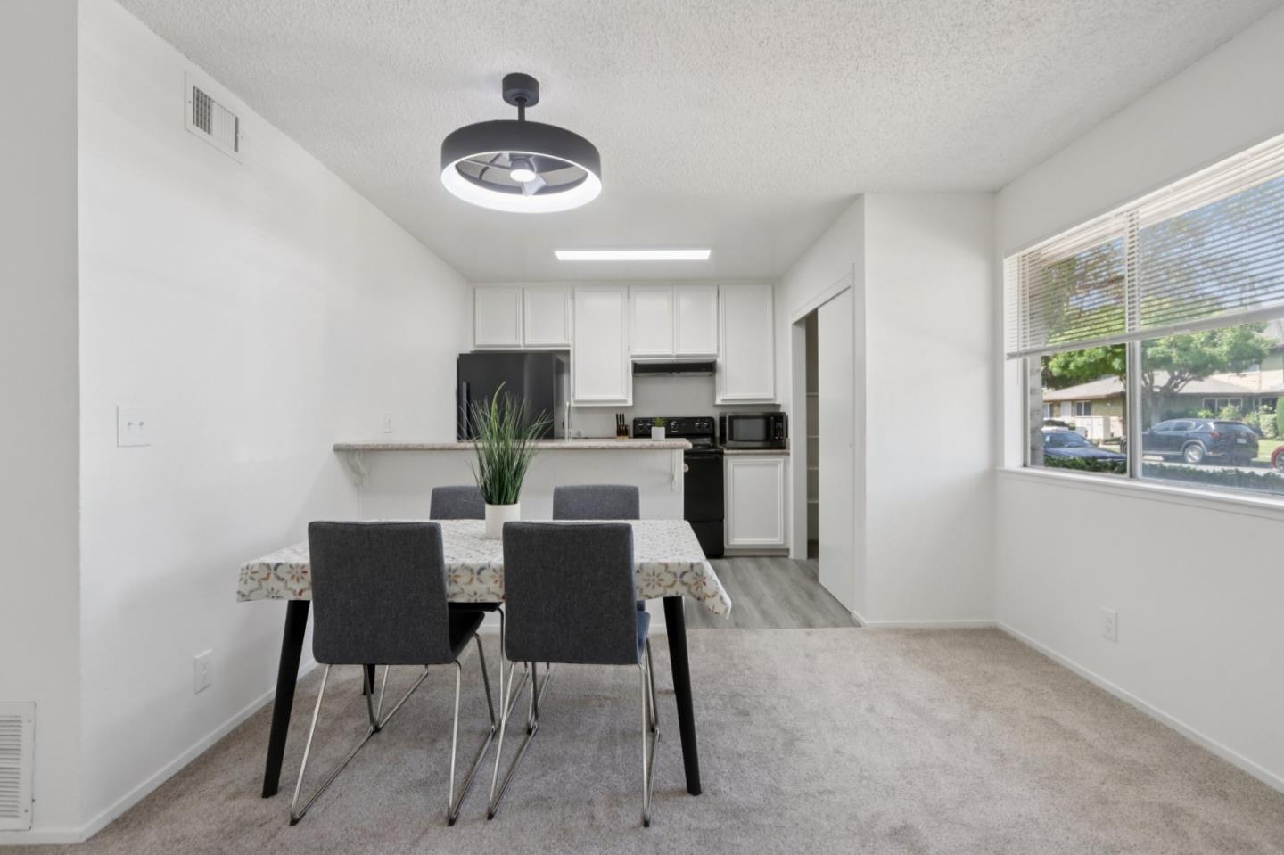 Detail Gallery Image 13 of 42 For 196 Coy Dr #1,  San Jose,  CA 95123 - 2 Beds | 1 Baths