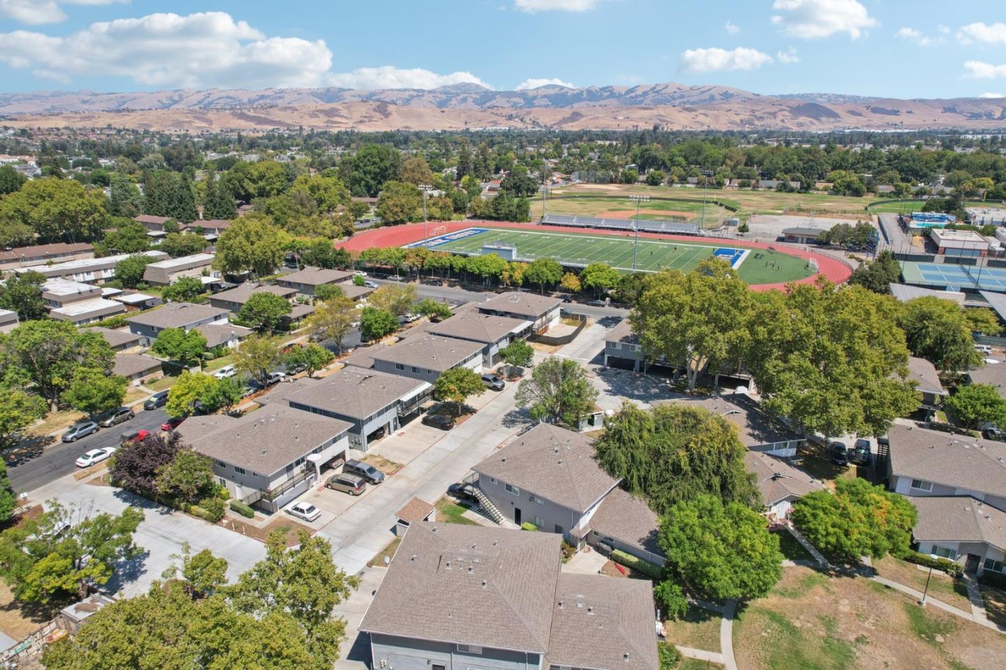 Detail Gallery Image 38 of 42 For 196 Coy Dr #1,  San Jose,  CA 95123 - 2 Beds | 1 Baths