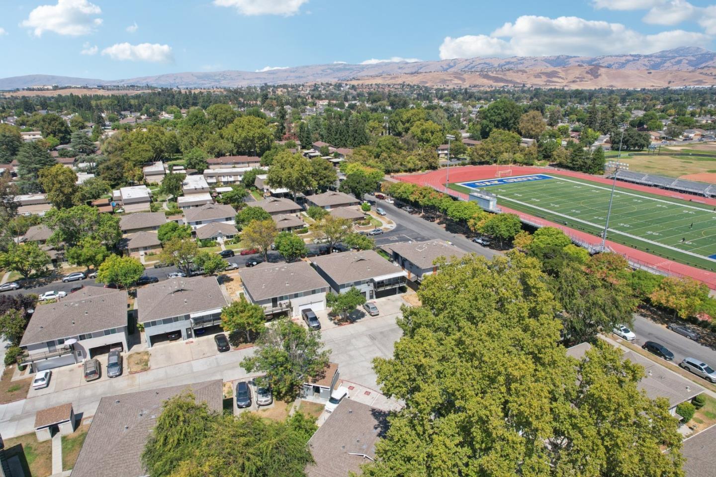 Detail Gallery Image 39 of 42 For 196 Coy Dr #1,  San Jose,  CA 95123 - 2 Beds | 1 Baths