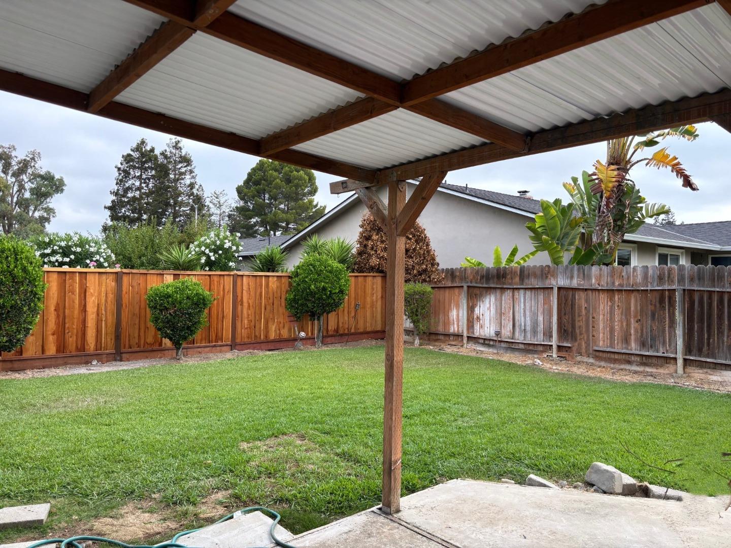Detail Gallery Image 8 of 9 For 556 E Fremont Ave, Sunnyvale,  CA 94087 - 2 Beds | 1 Baths