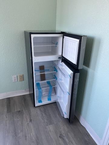 Detail Gallery Image 4 of 8 For 1221 Beacon Ave, San Mateo,  CA 94401 - 1 Beds | 1 Baths