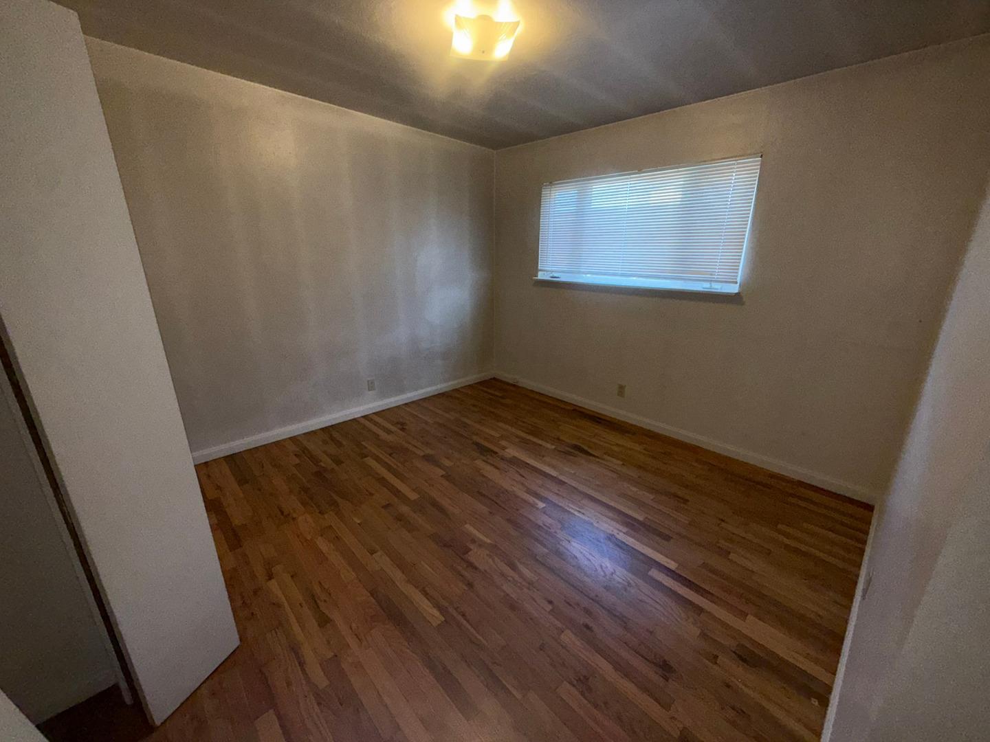 Detail Gallery Image 11 of 19 For 1615 Luzern St, Seaside,  CA 93955 - 3 Beds | 1 Baths