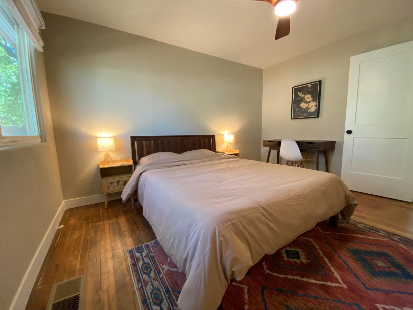 Detail Gallery Image 11 of 21 For 999 E 16th St, Chico,  CA 95928 - – Beds | – Baths
