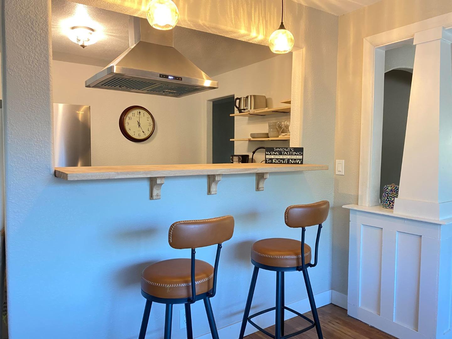 Detail Gallery Image 4 of 21 For 999 E 16th St, Chico,  CA 95928 - – Beds | – Baths