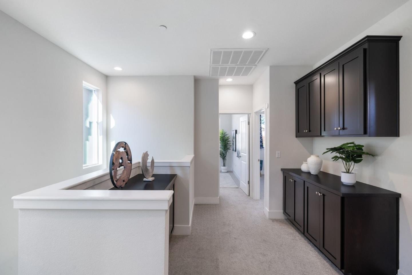 Detail Gallery Image 16 of 35 For 1020 Skybo Ct, San Jose,  CA 95120 - 4 Beds | 3 Baths