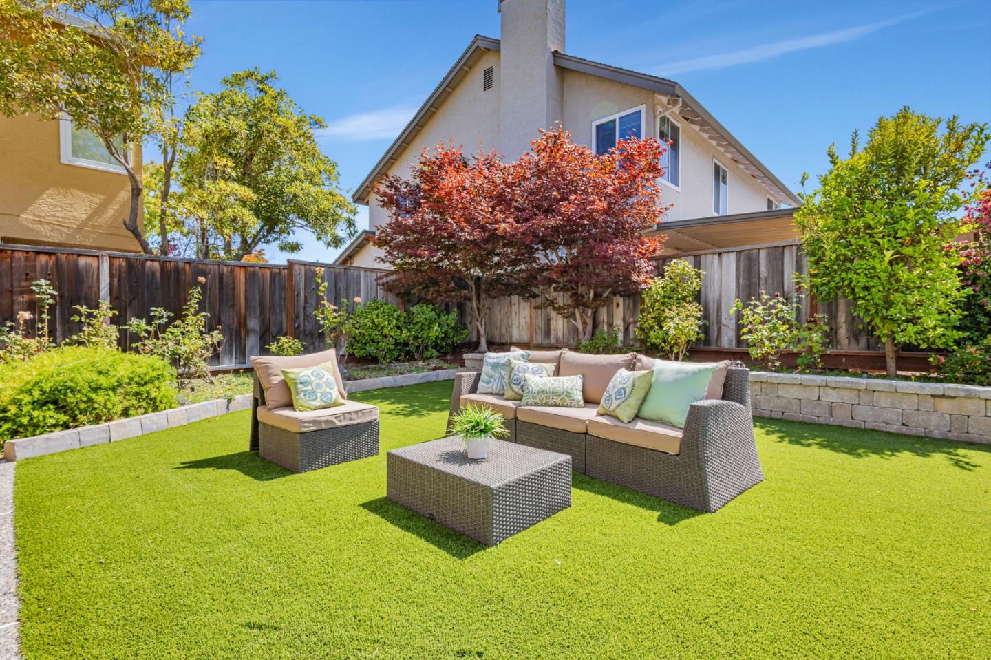 Detail Gallery Image 37 of 54 For 1003 Avalon Ave, Foster City,  CA 94404 - 4 Beds | 2/1 Baths
