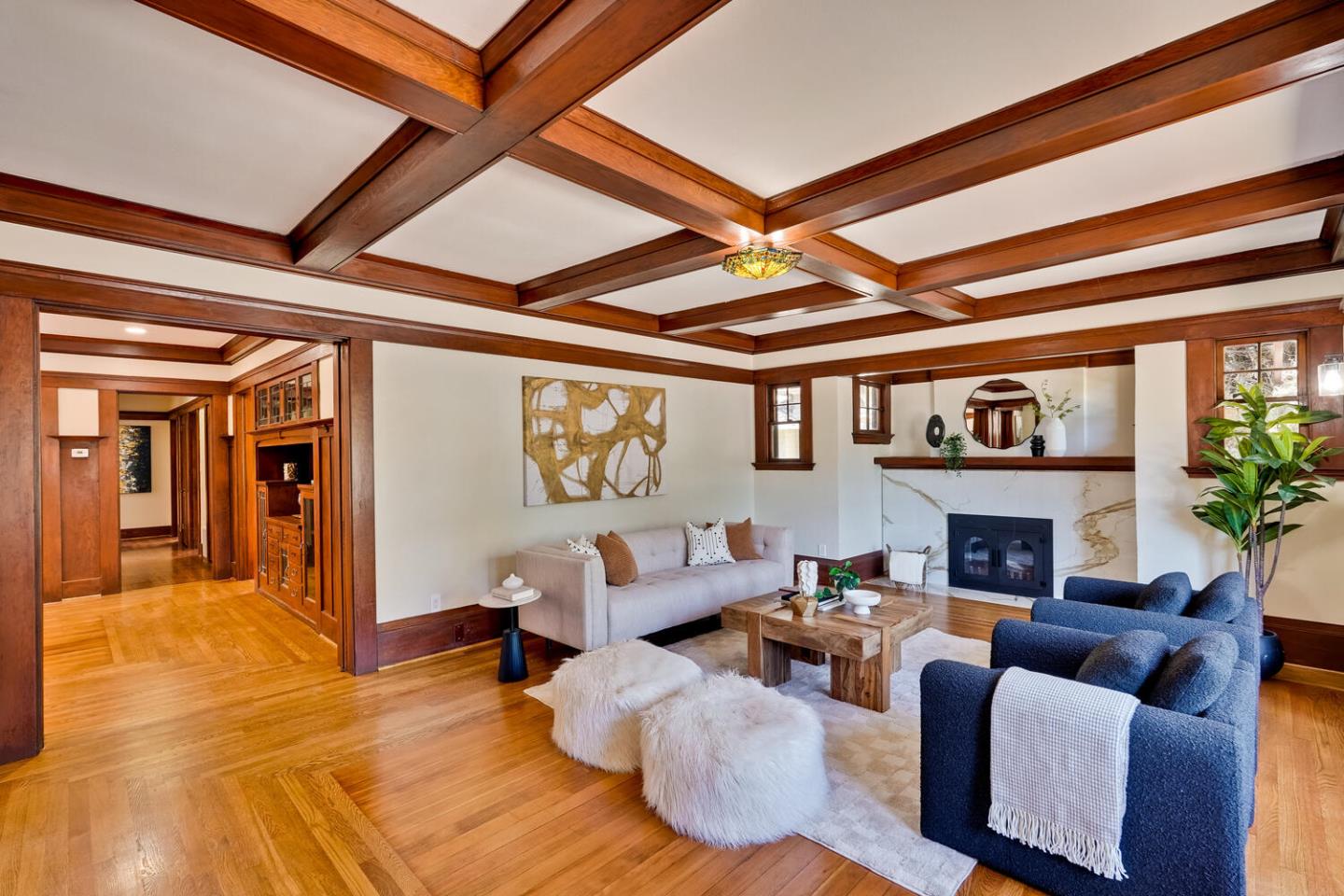 Detail Gallery Image 7 of 55 For 339 S 13th St, San Jose,  CA 95112 - 5 Beds | 4 Baths