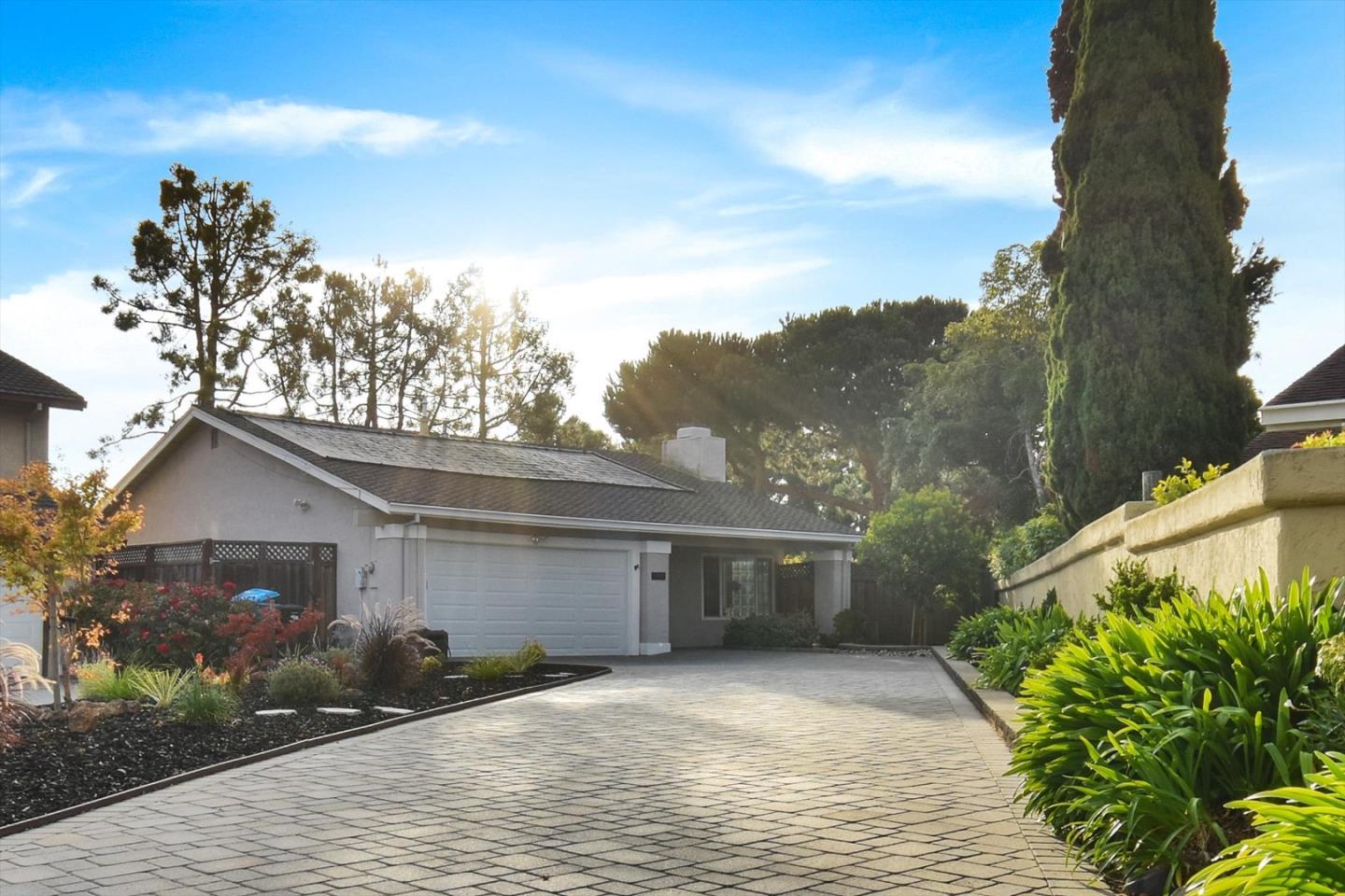 Detail Gallery Image 5 of 54 For 562 Seahorse Ln, Redwood City,  CA 94065 - 3 Beds | 2 Baths
