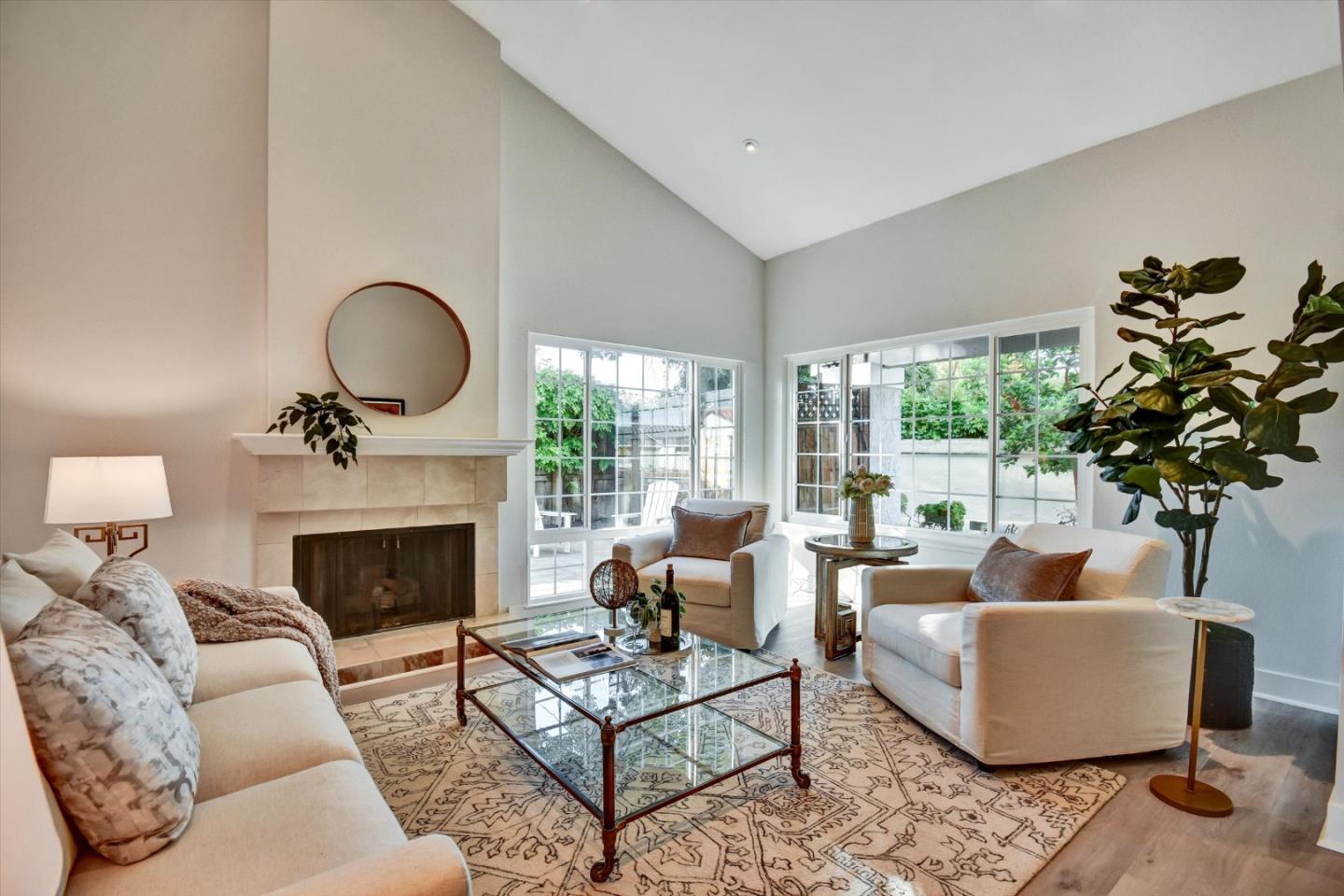 Detail Gallery Image 6 of 54 For 562 Seahorse Ln, Redwood City,  CA 94065 - 3 Beds | 2 Baths