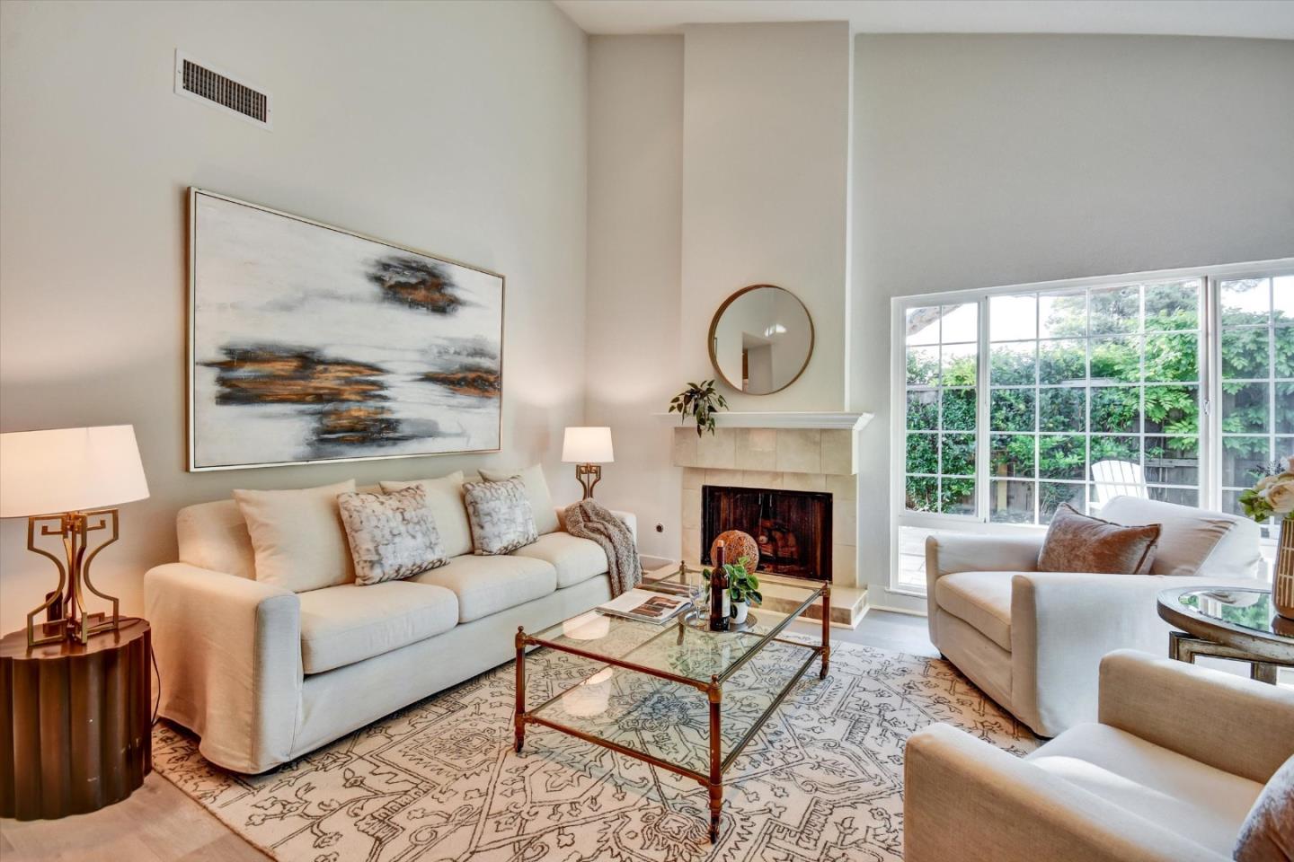 Detail Gallery Image 7 of 54 For 562 Seahorse Ln, Redwood City,  CA 94065 - 3 Beds | 2 Baths