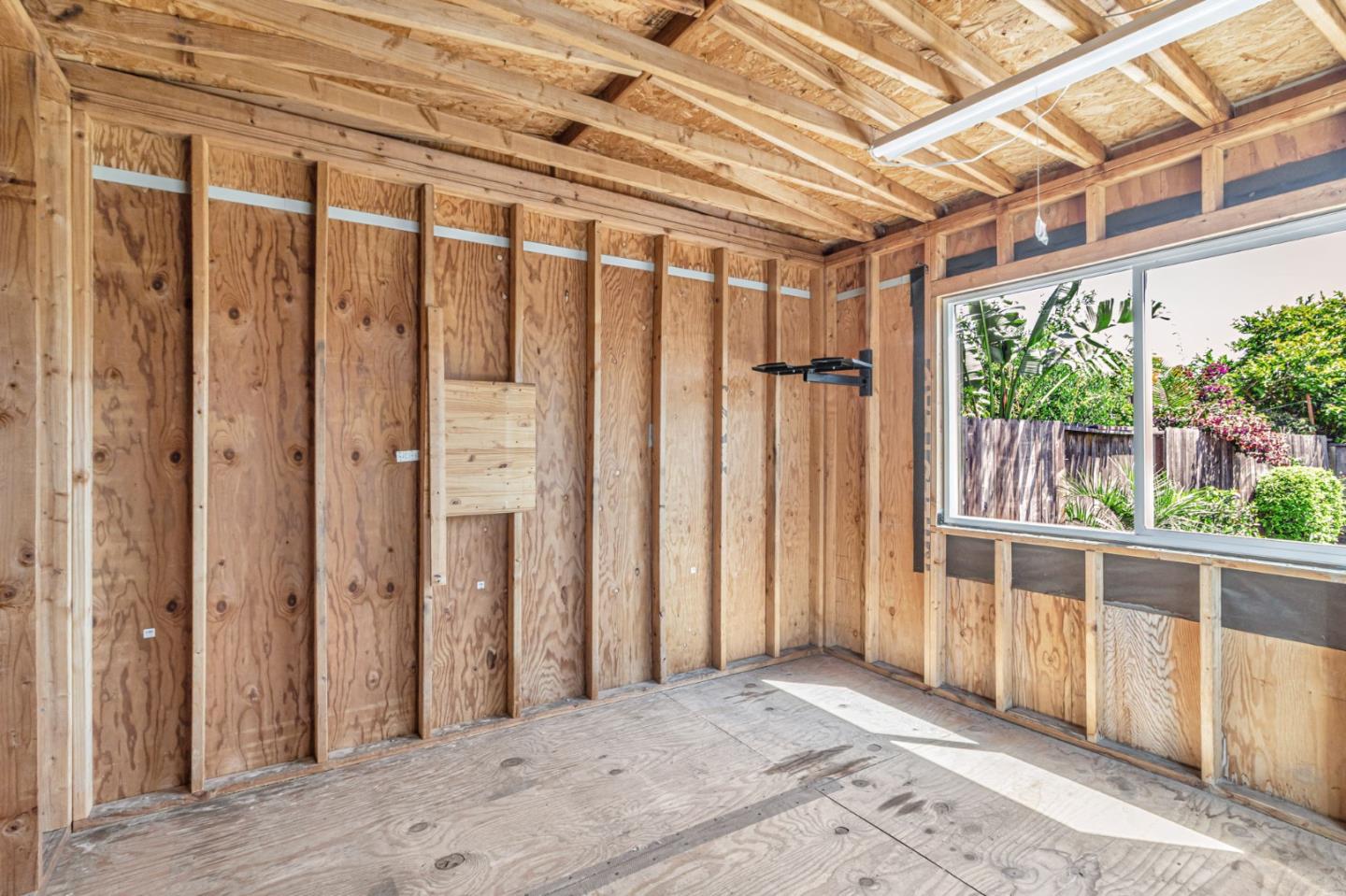 Detail Gallery Image 35 of 45 For 24836 Woodacre Ave, Hayward,  CA 94544 - 3 Beds | 2 Baths
