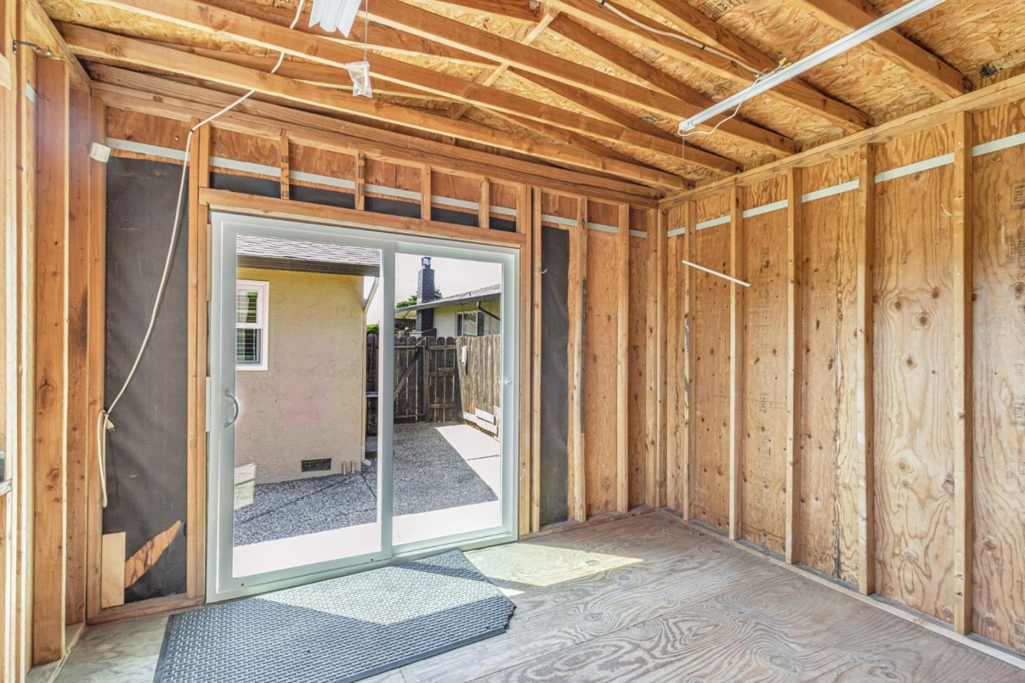 Detail Gallery Image 36 of 45 For 24836 Woodacre Ave, Hayward,  CA 94544 - 3 Beds | 2 Baths