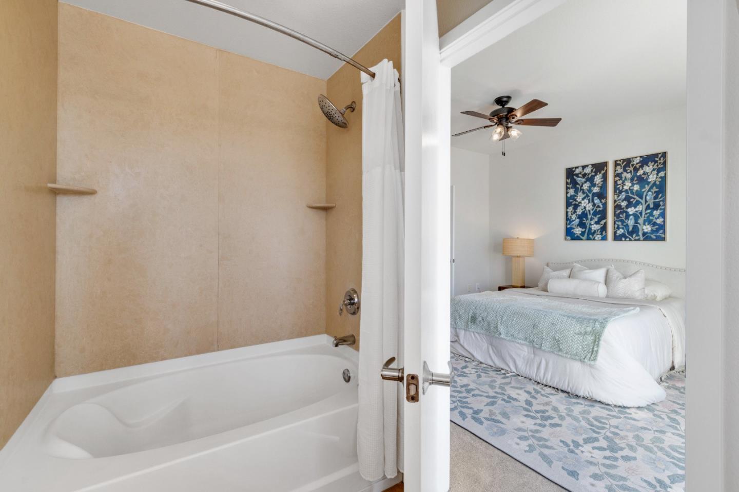 Detail Gallery Image 16 of 25 For 110 S 1st St, Campbell,  CA 95008 - 2 Beds | 2/1 Baths