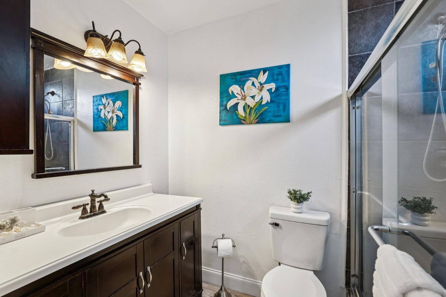 Detail Gallery Image 19 of 41 For 5195 Calicowood Pl, San Jose,  CA 95111 - 3 Beds | 2 Baths