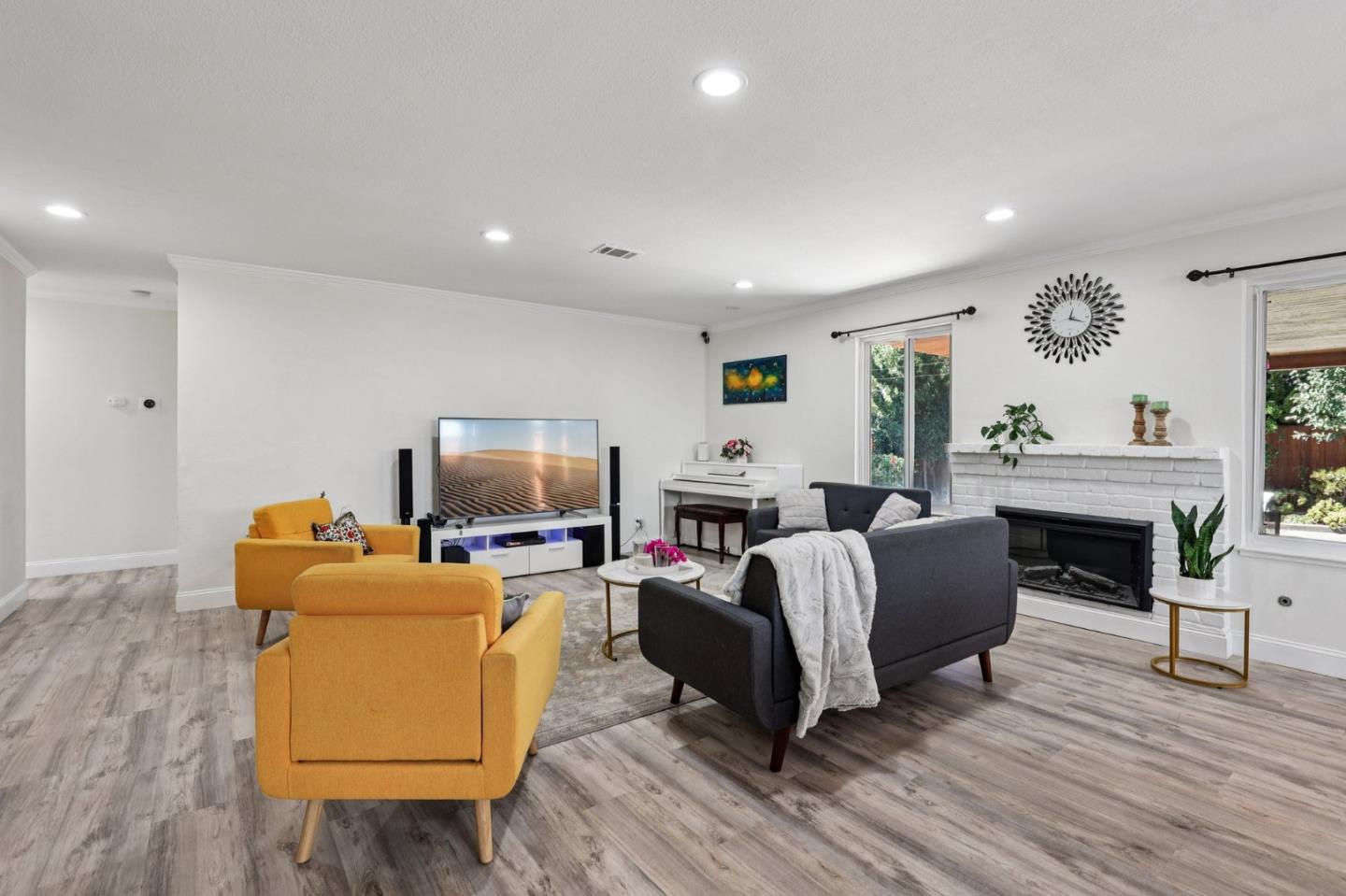 Detail Gallery Image 7 of 41 For 5195 Calicowood Pl, San Jose,  CA 95111 - 3 Beds | 2 Baths