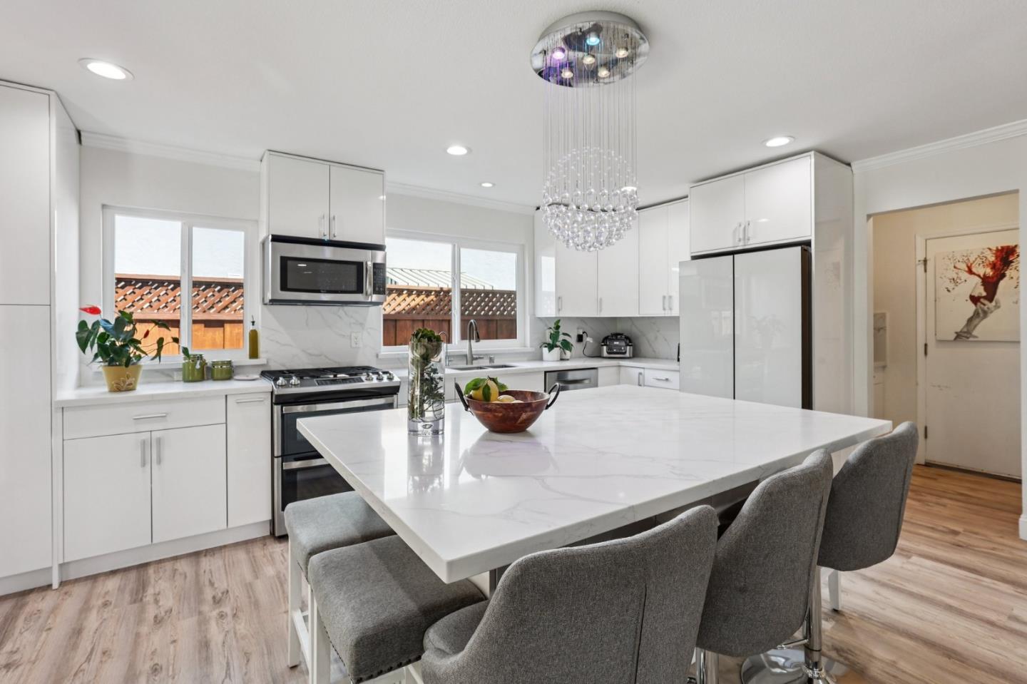 Detail Gallery Image 9 of 41 For 5195 Calicowood Pl, San Jose,  CA 95111 - 3 Beds | 2 Baths