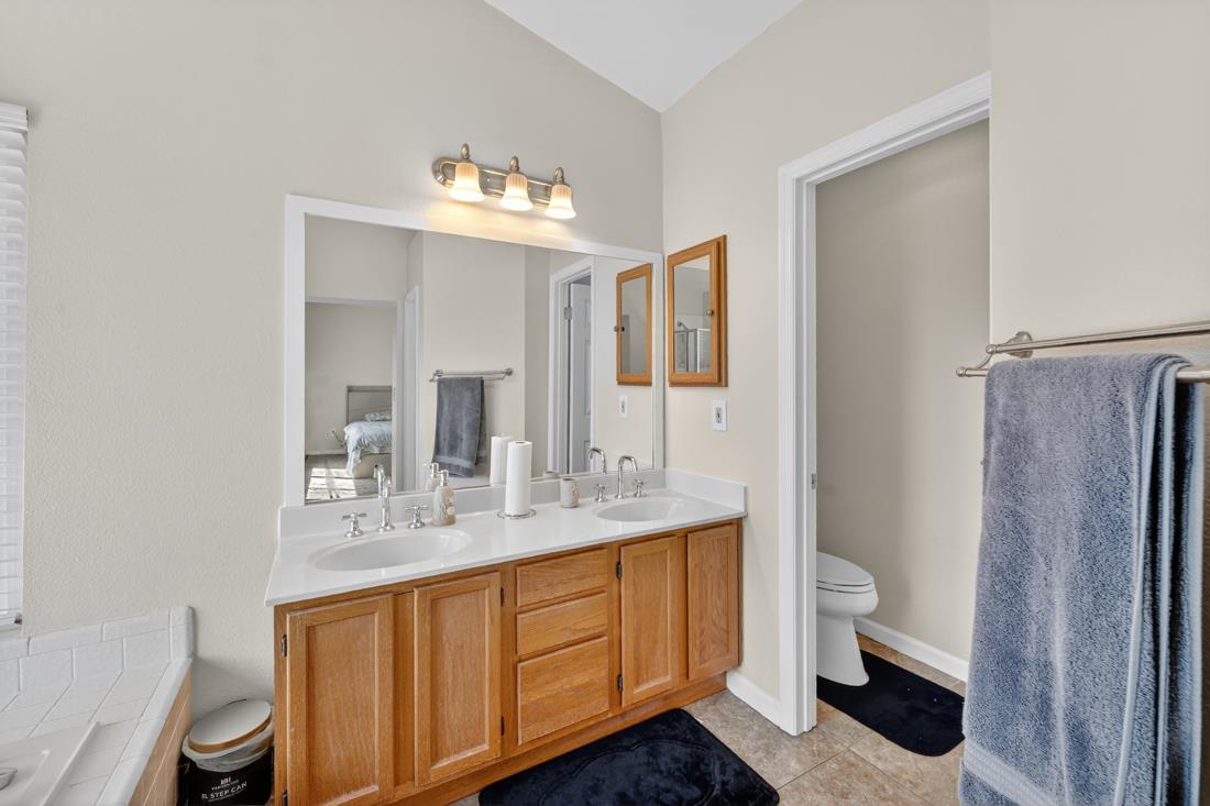 Detail Gallery Image 35 of 41 For 8748 Kentshire Way, Sacramento,  CA 95828 - 3 Beds | 2/1 Baths