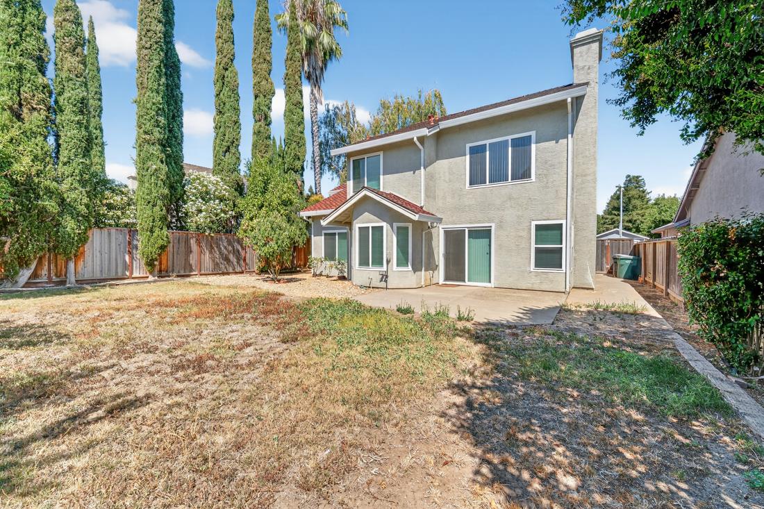Detail Gallery Image 40 of 41 For 8748 Kentshire Way, Sacramento,  CA 95828 - 3 Beds | 2/1 Baths