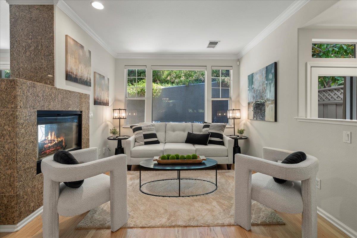 Detail Gallery Image 3 of 28 For 182 Cuesta De Los Gatos, Los Gatos,  CA 95032 - 3 Beds | 2/1 Baths