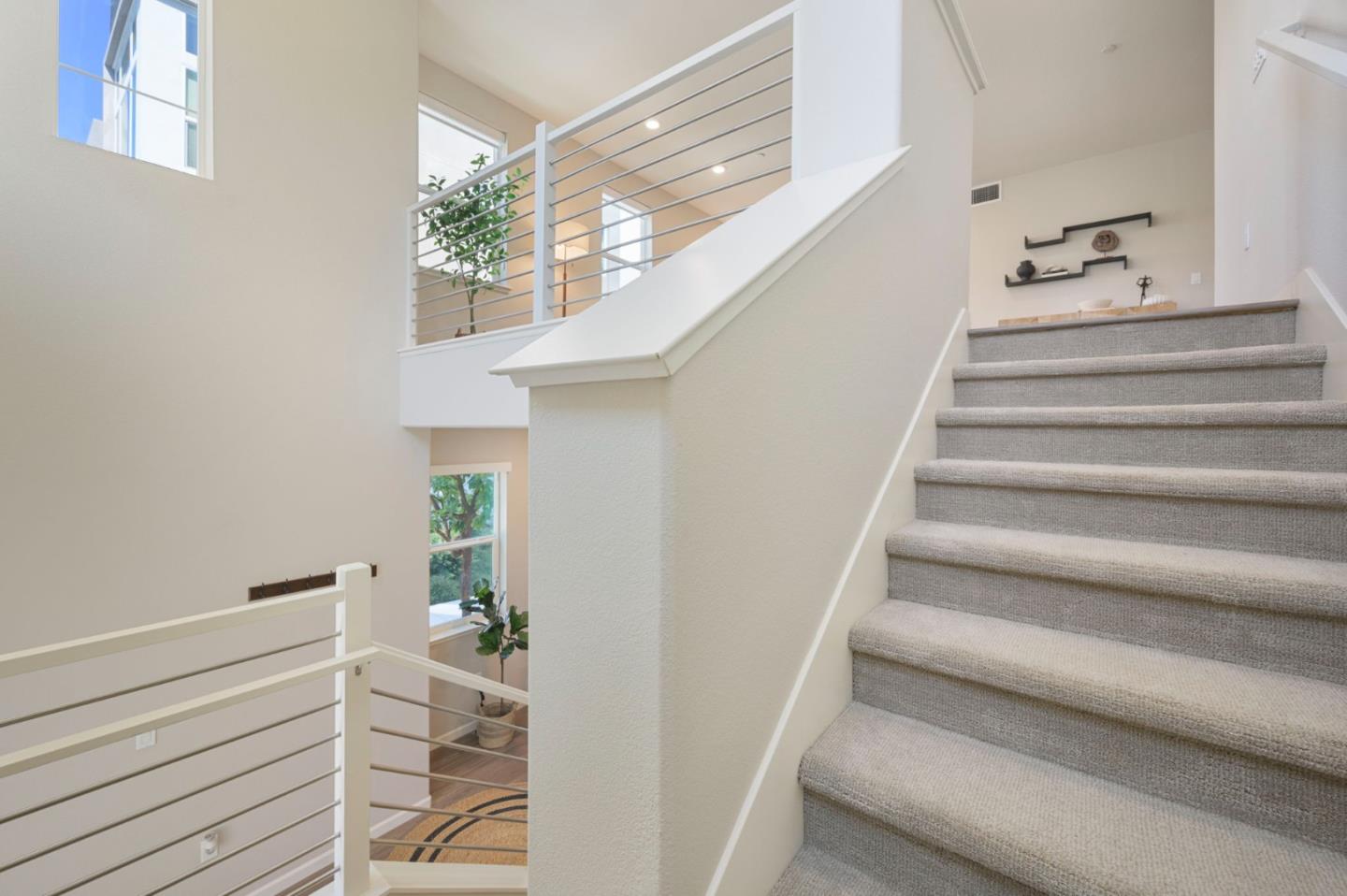 Detail Gallery Image 12 of 44 For 143 Agustin Narvaez St #7,  San Jose,  CA 95136 - 3 Beds | 3 Baths