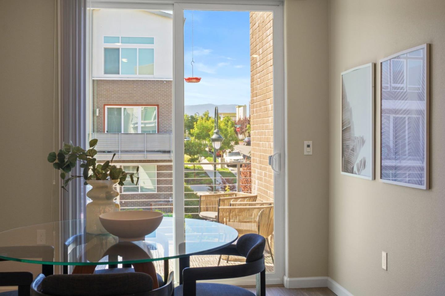 Detail Gallery Image 21 of 44 For 143 Agustin Narvaez St #7,  San Jose,  CA 95136 - 3 Beds | 3 Baths