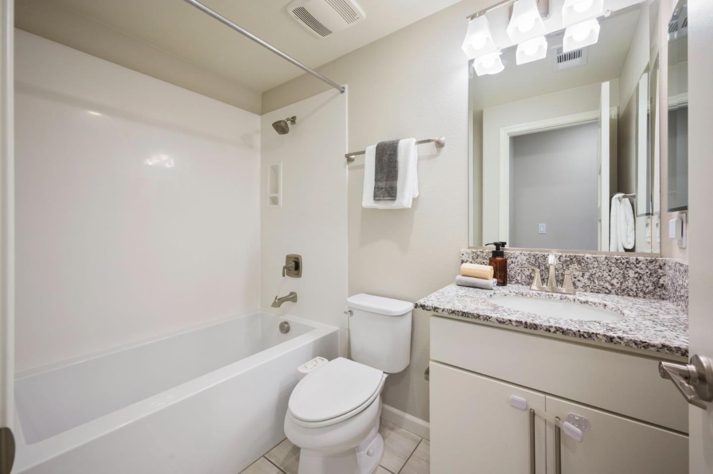 Detail Gallery Image 25 of 44 For 143 Agustin Narvaez St #7,  San Jose,  CA 95136 - 3 Beds | 3 Baths