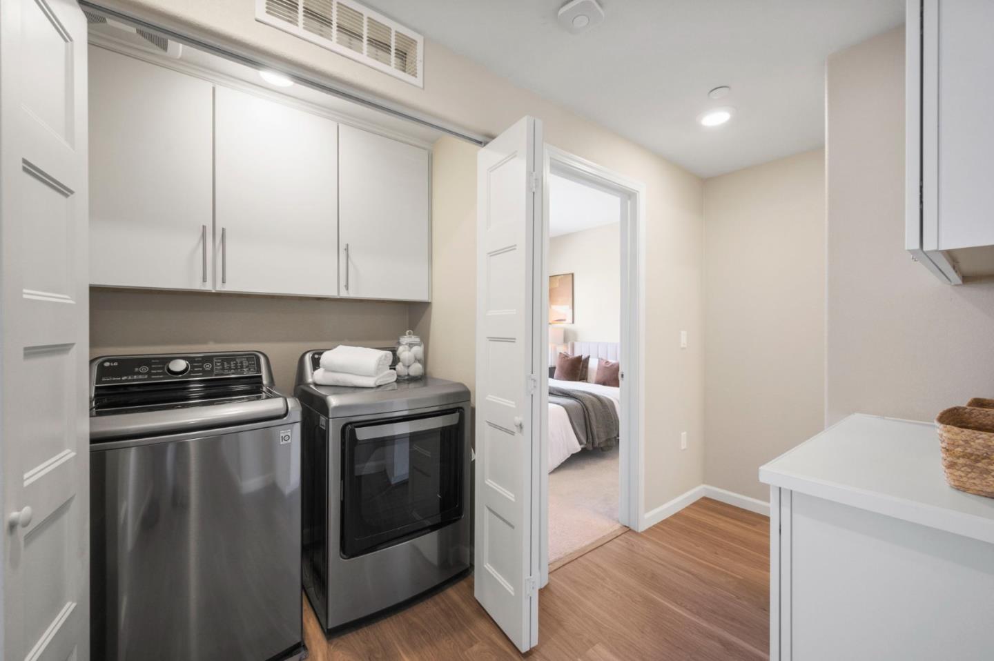 Detail Gallery Image 34 of 44 For 143 Agustin Narvaez St #7,  San Jose,  CA 95136 - 3 Beds | 3 Baths