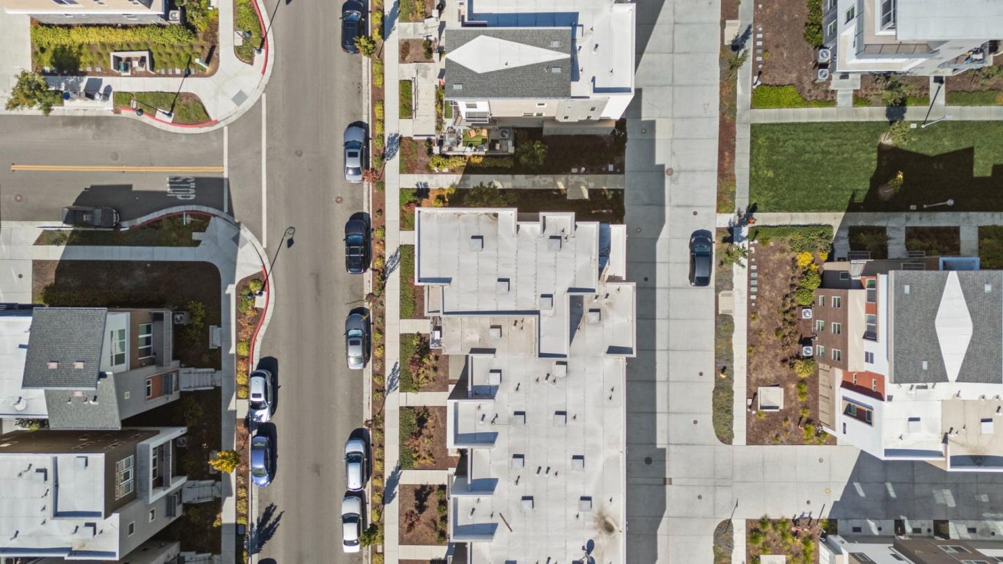 Detail Gallery Image 44 of 44 For 143 Agustin Narvaez St #7,  San Jose,  CA 95136 - 3 Beds | 3 Baths