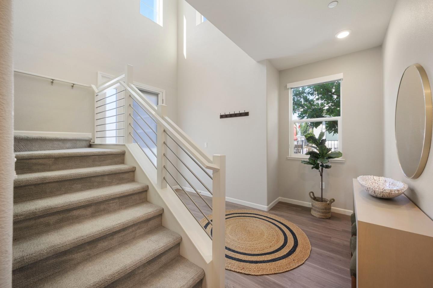 Detail Gallery Image 7 of 44 For 143 Agustin Narvaez St #7,  San Jose,  CA 95136 - 3 Beds | 3 Baths