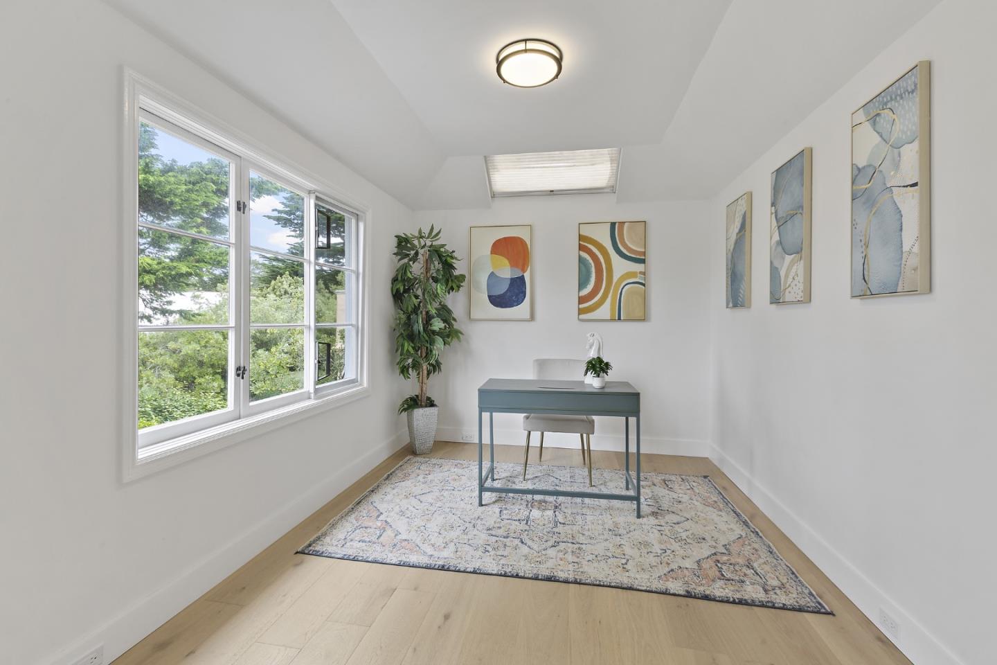 Detail Gallery Image 25 of 48 For 60 Stonecrest Dr, San Francisco,  CA 94132 - 4 Beds | 3/1 Baths
