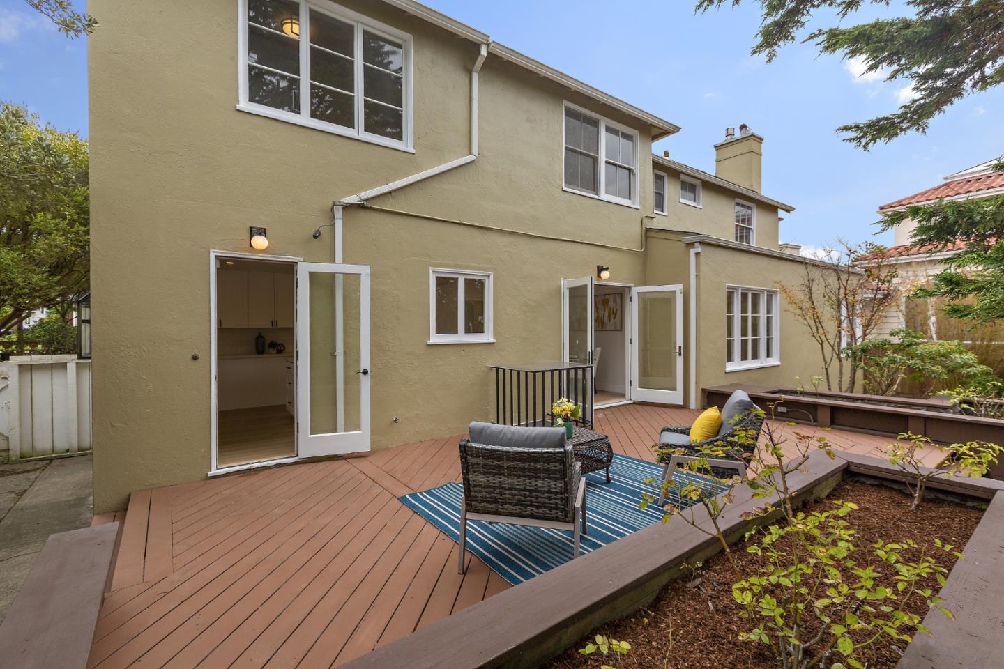 Detail Gallery Image 42 of 48 For 60 Stonecrest Dr, San Francisco,  CA 94132 - 4 Beds | 3/1 Baths