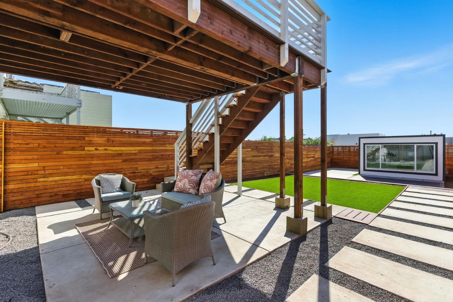 Detail Gallery Image 24 of 48 For 1819 41st Ave, San Francisco,  CA 94122 - 3 Beds | 3 Baths