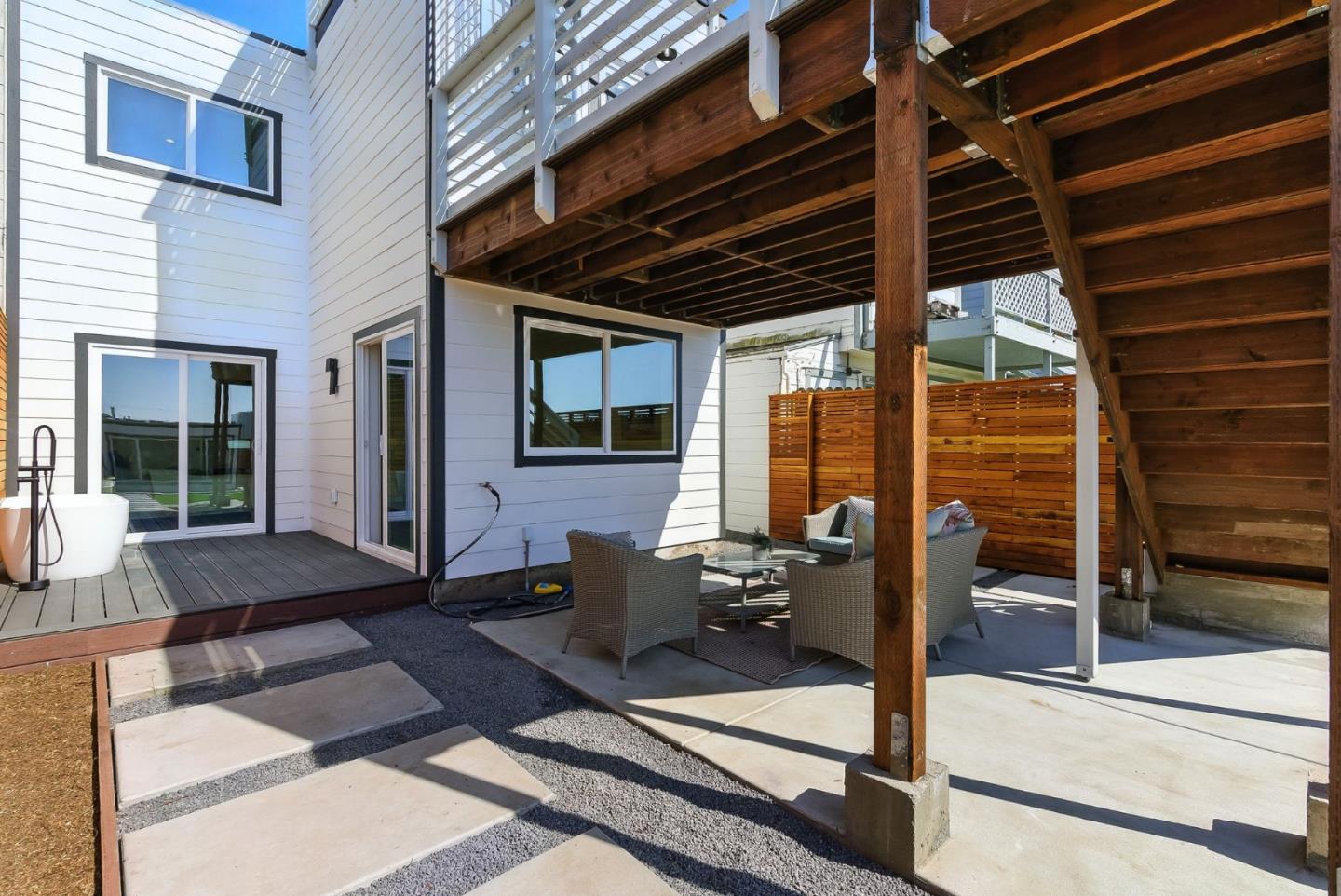 Detail Gallery Image 25 of 48 For 1819 41st Ave, San Francisco,  CA 94122 - 3 Beds | 3 Baths