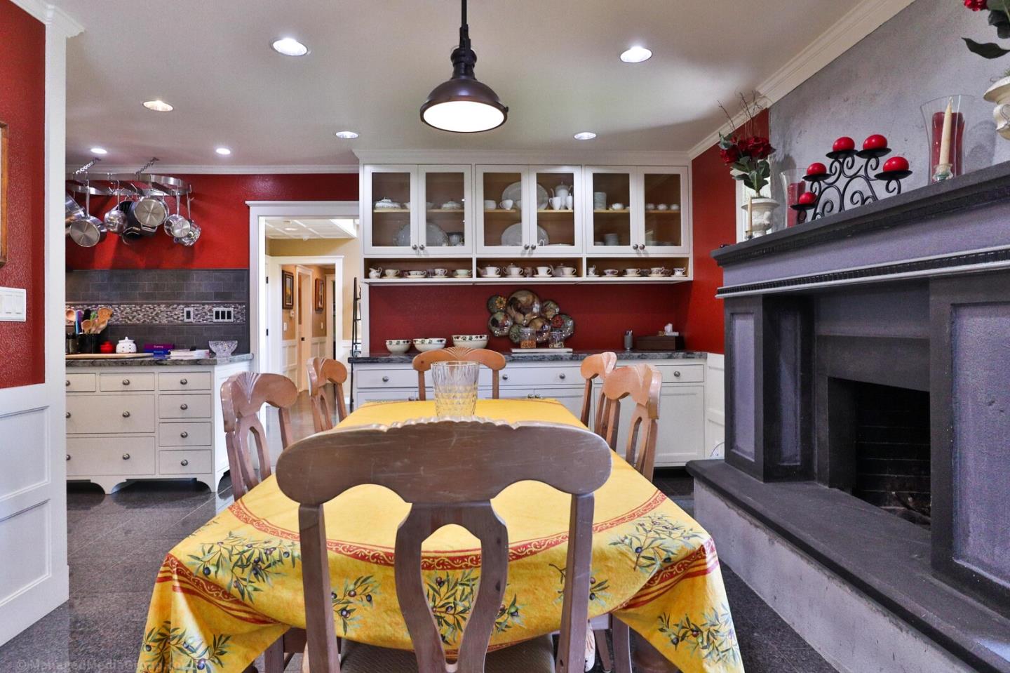 Detail Gallery Image 10 of 72 For 16990 John Telfer Dr, Morgan Hill,  CA 95037 - 4 Beds | 2 Baths