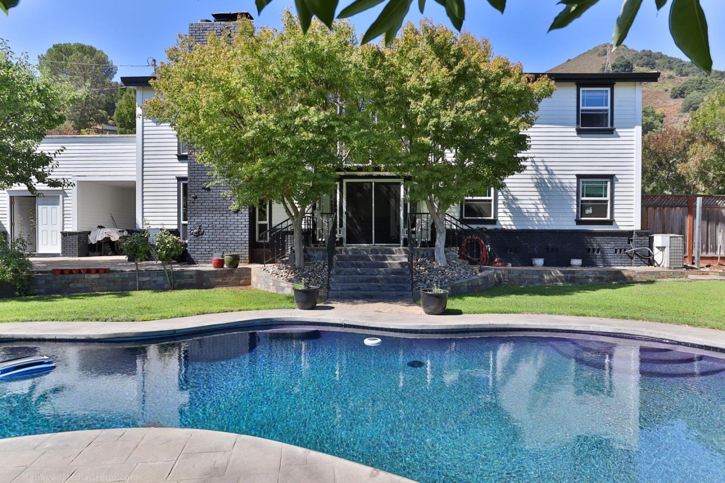 Detail Gallery Image 53 of 72 For 16990 John Telfer Dr, Morgan Hill,  CA 95037 - 4 Beds | 2 Baths